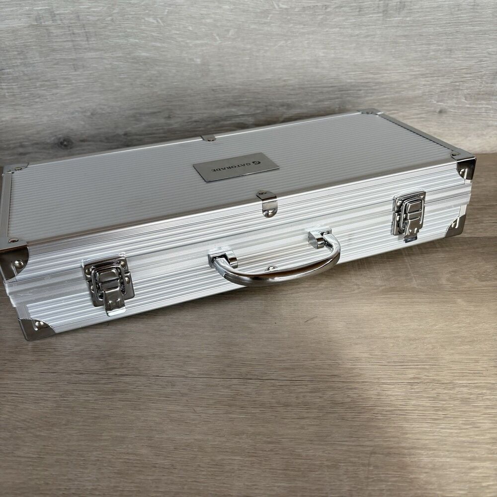GATORADE GRILL TOOL SET IN STORAGE CASE 5 PCS - Picture 6 of 16